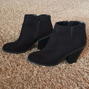 Banana Republic Boots
